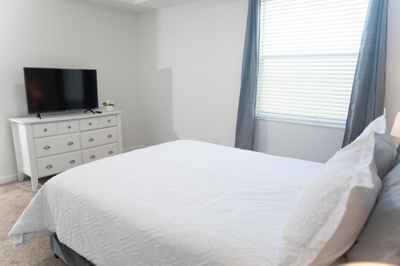 3 Bed Condo Resort 4 Miles - Disney Kissimmee Exterior photo